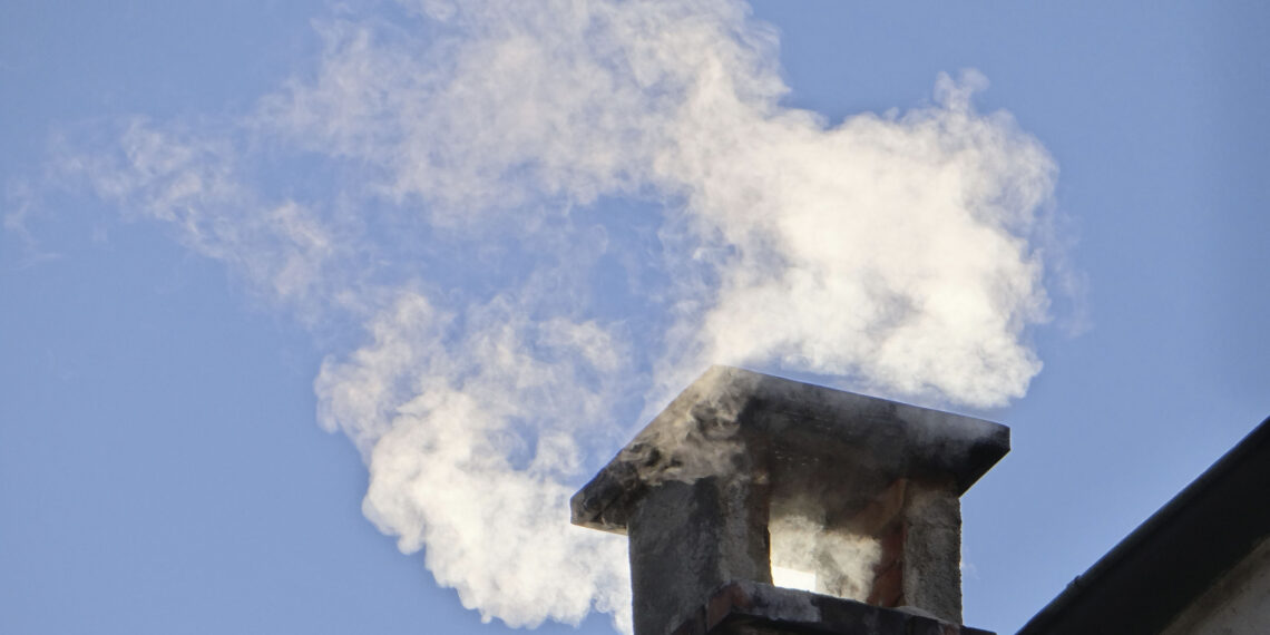 Più energia, meno polveri fini dai riscaldamenti a legna