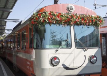 Il saluto al trenin della Lugano-Ponte Tresa