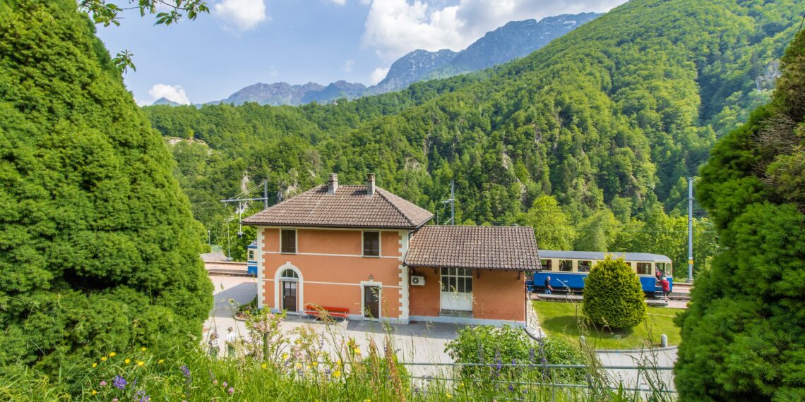 Il treno storico arricchisce la propria offerta aprendo al pubblico il deposito di Camedo
