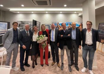 Michelle Hunziker e aziende di famiglia: quando il glamour incontra l’imprenditorialità