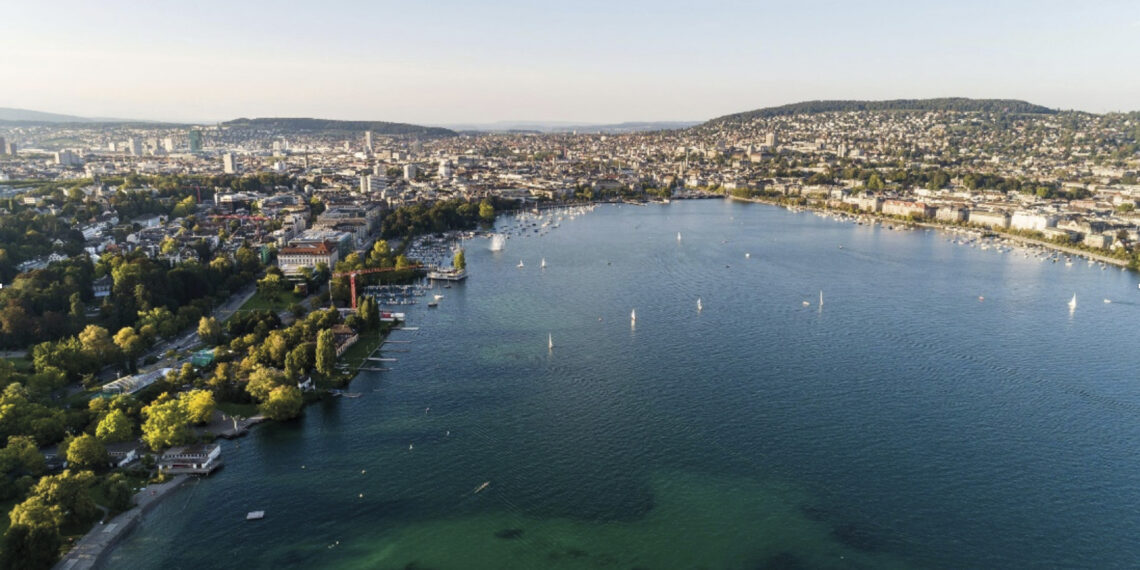 Riscaldamento e raffrescamento con l’acqua di lago: una tecnologia pronta all’uso