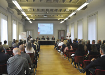 L’economia cresce lenta e i rischi sono dietro l’angolo