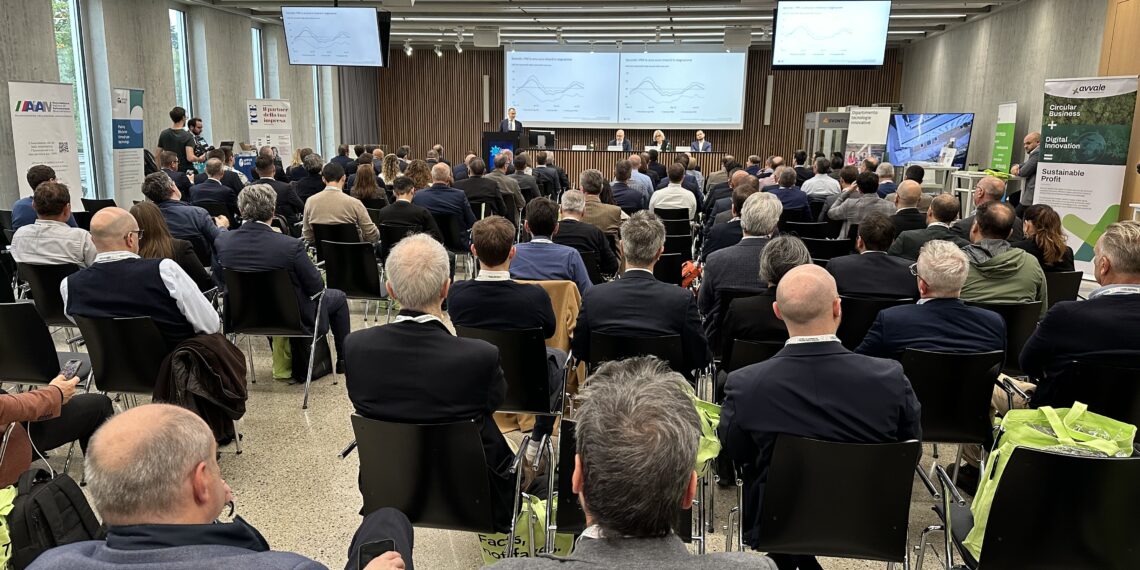 A lugano autorità, istituzioni e oltre 200 imprenditori al forum industriale italo svizzero della camera di commercio italiana per la svizzera
