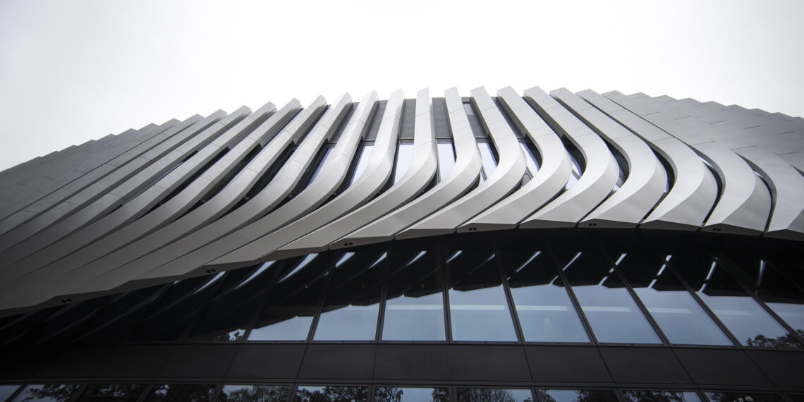 SAP GARDEN: Scultorea e iconica la nuova arena, inaugurata a Monaco di Baviera, vanta una collaborazione made in Suisse