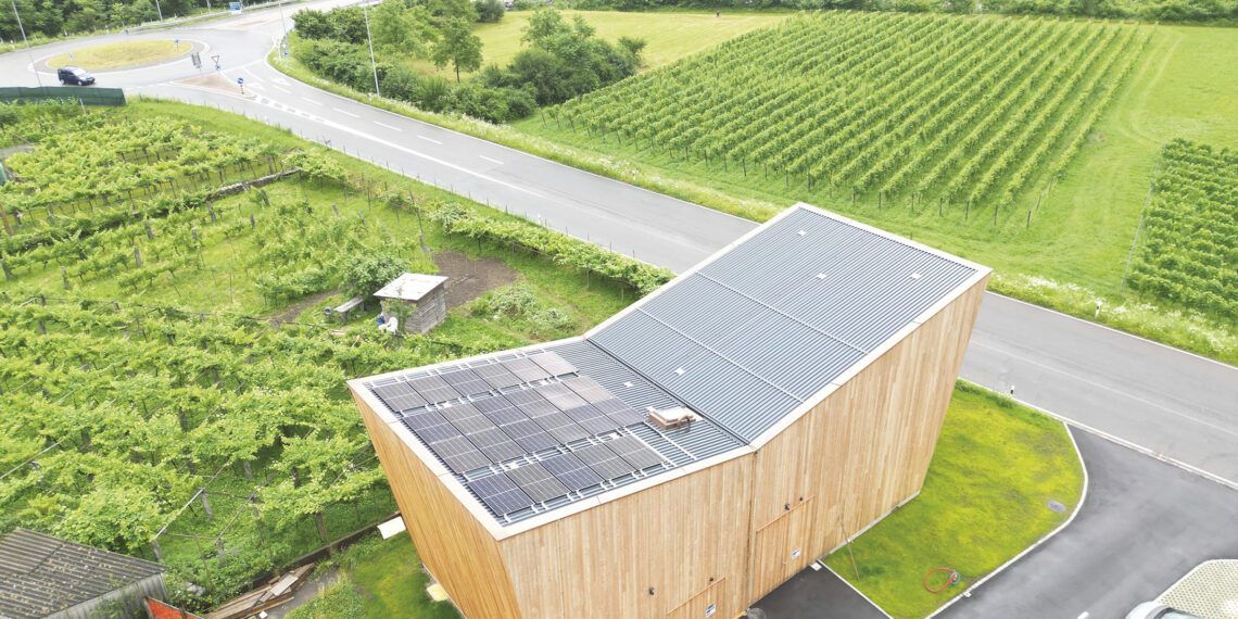 Prefabbricazione legno e nuove abitudini abitative: la sfida di un’edilizia più efficiente e consapevole