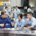 Studio e lavoro in parallelo: la doppia via del successo