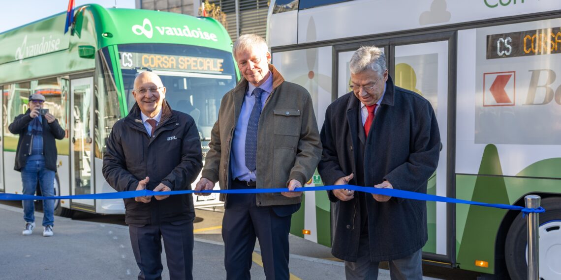 TPL presenta i primi bus elettrici della Linea 5: la mobilità del Luganese cambia marcia